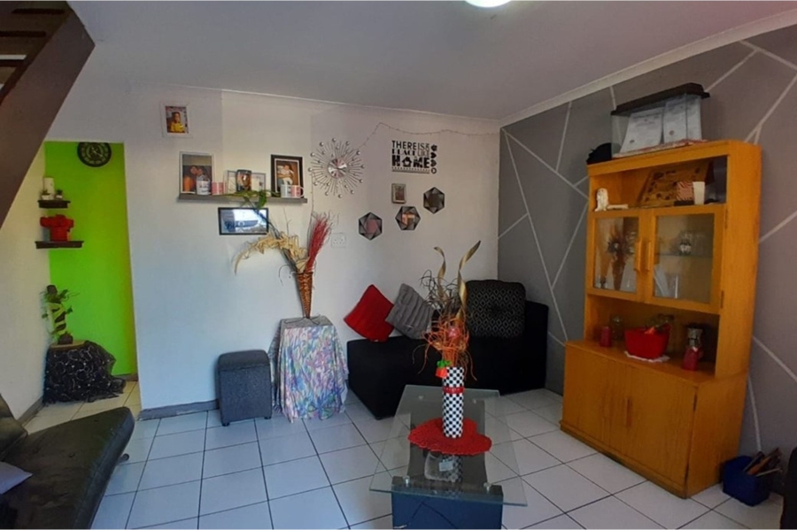 2 Bedroom Property for Sale in Wesfleur Western Cape